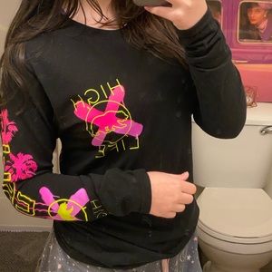 Fresh laundry t shirt